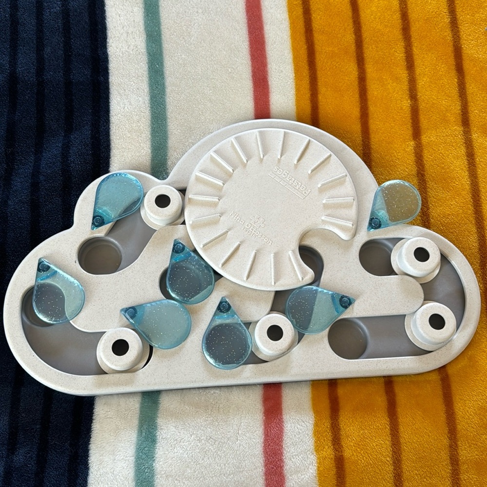 Cloud Cat Treat Puzzle